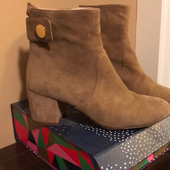 7.5 Nine West Nude Booties - Picture 3 of 3